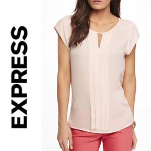 ⭐️✨2 for$15 ✨⭐️ Light pink Express blouse size small